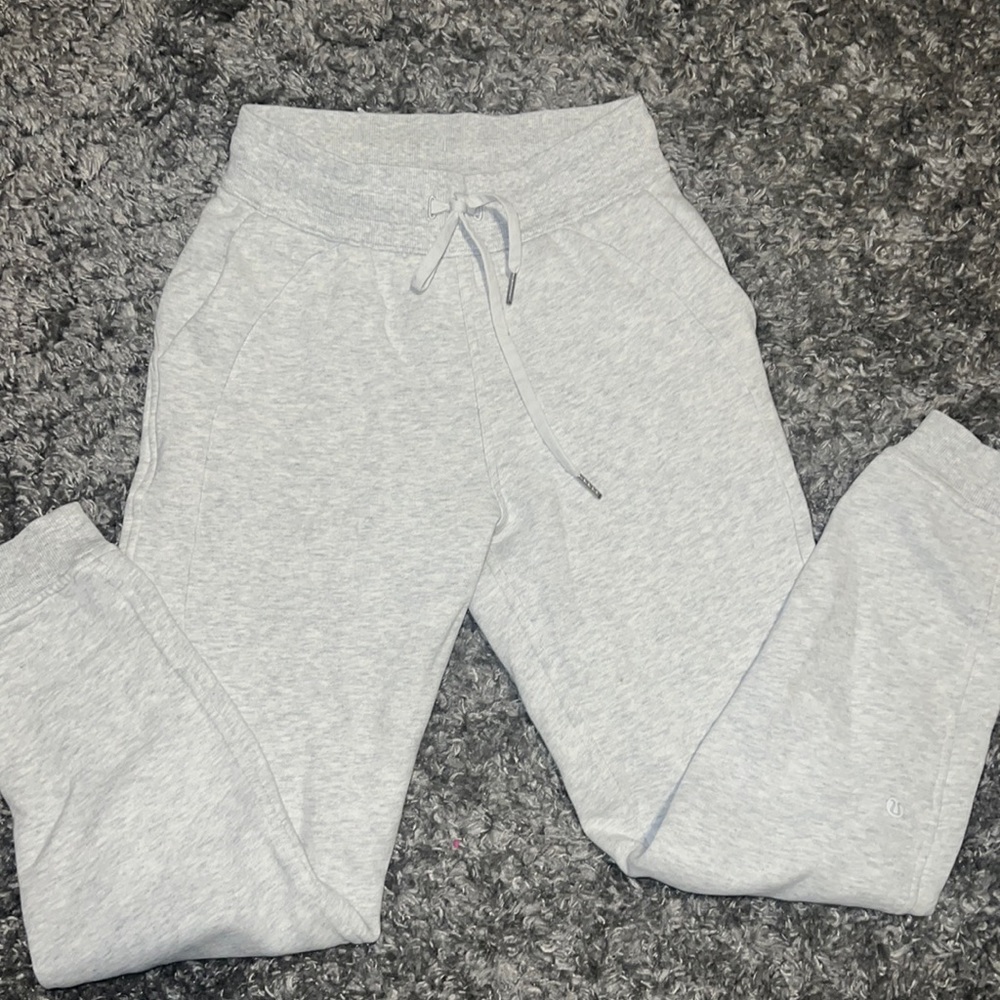 Lululemon Scuba High Rise Jogger Sweatpants Grey Size 4